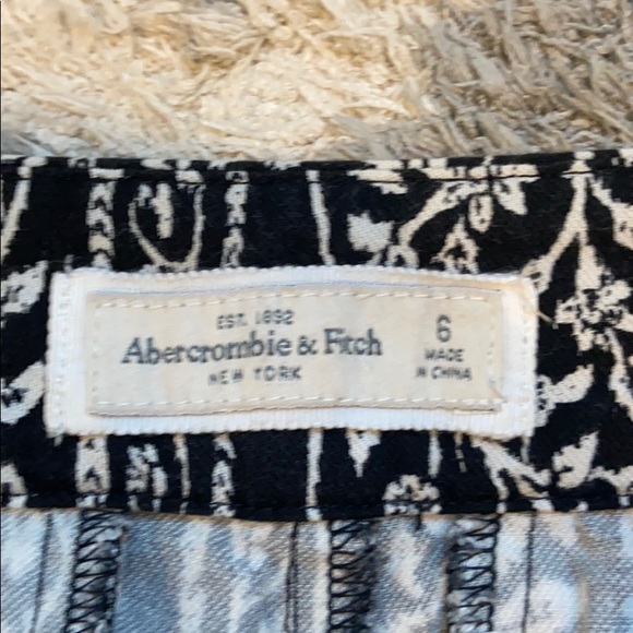 Patterned flare pants - Picture 2 of 2